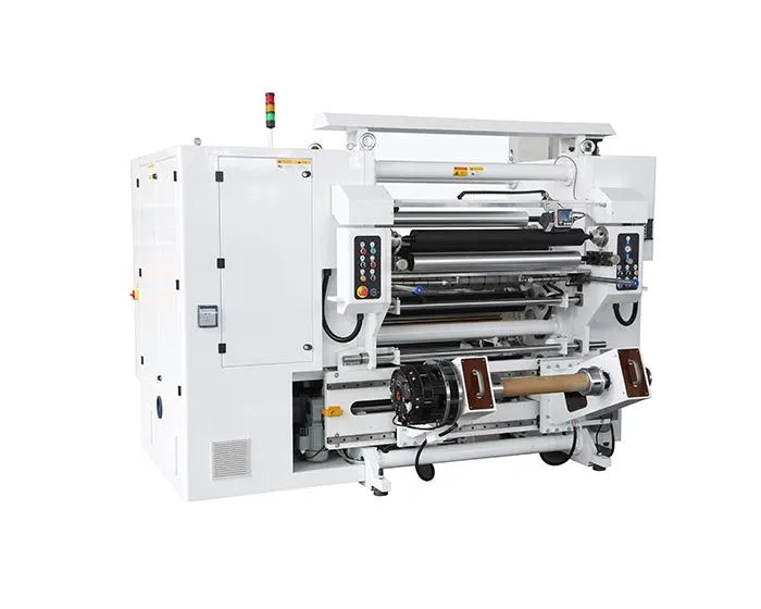 Háhraði Aluminium Foil Roll Slitting og endurvinna vél